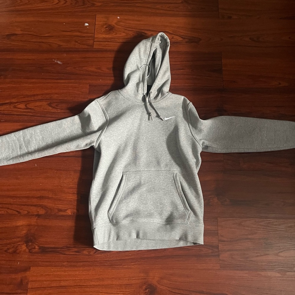 Nike Men's Light Gray Hoodie